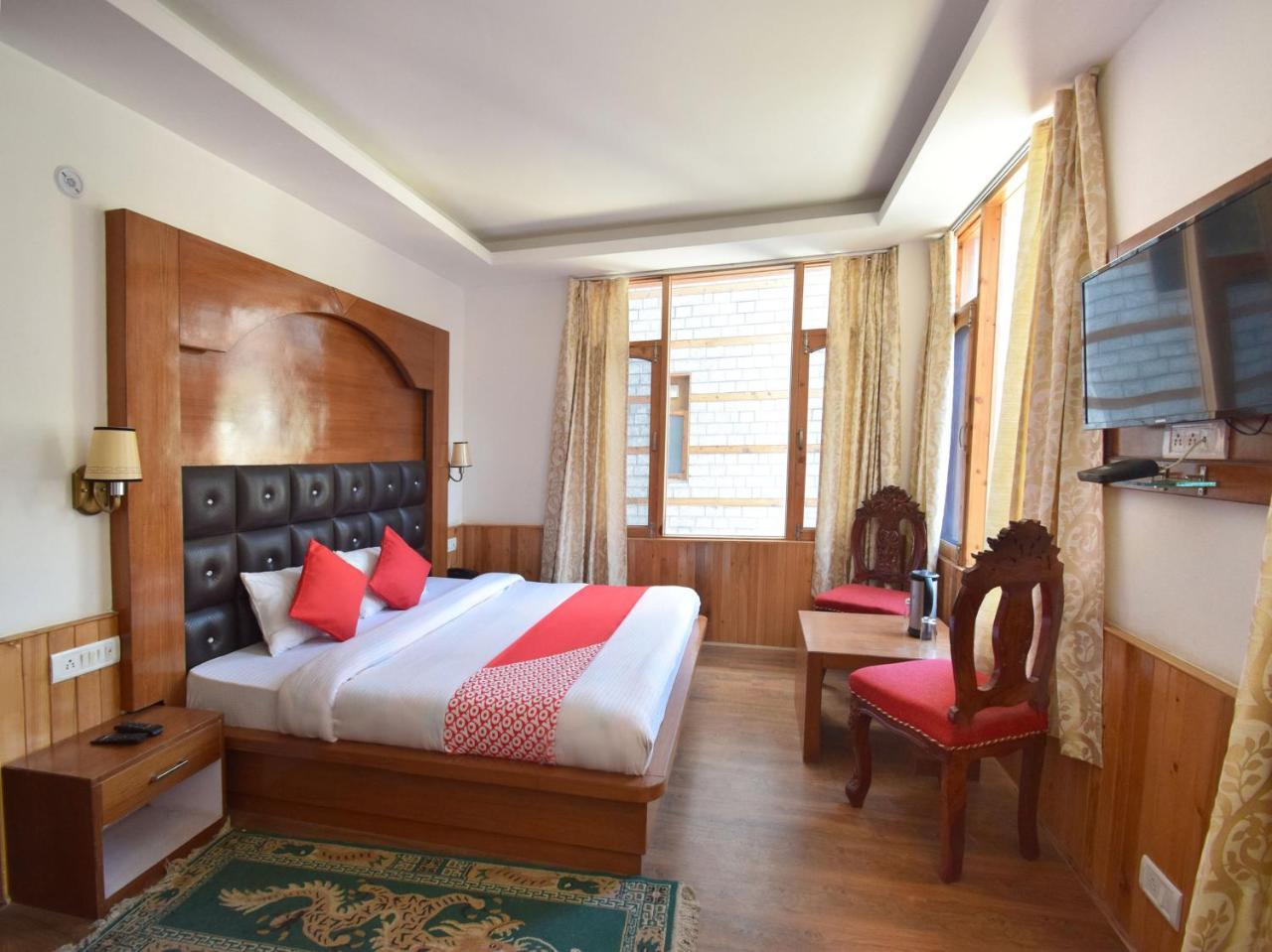 Oyo 10255 Hotel Red Apple Manāli Esterno foto