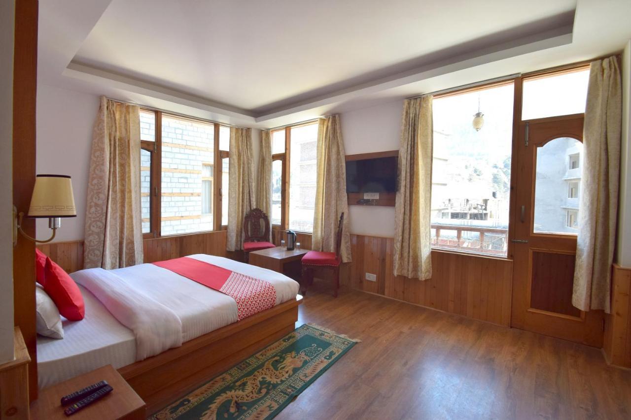 Oyo 10255 Hotel Red Apple Manāli Esterno foto