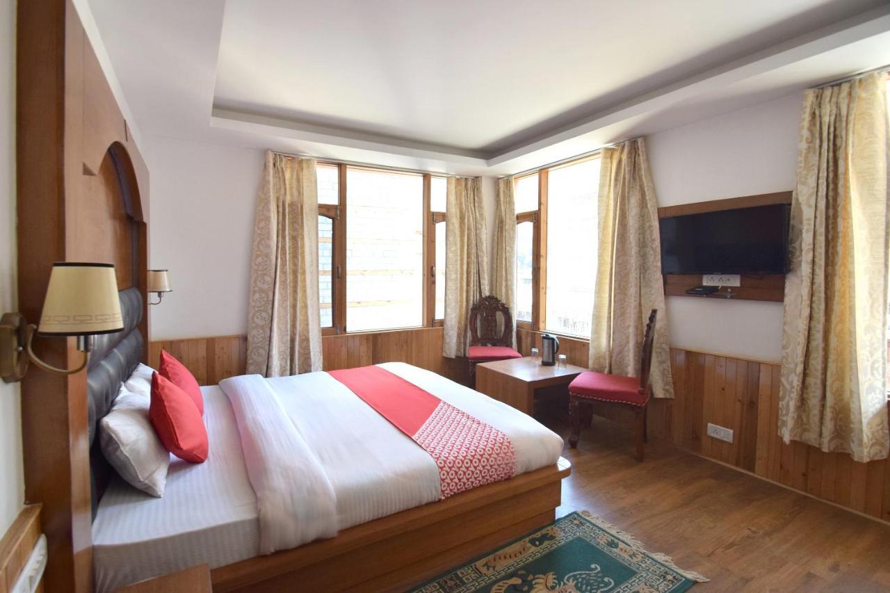 Oyo 10255 Hotel Red Apple Manāli Esterno foto
