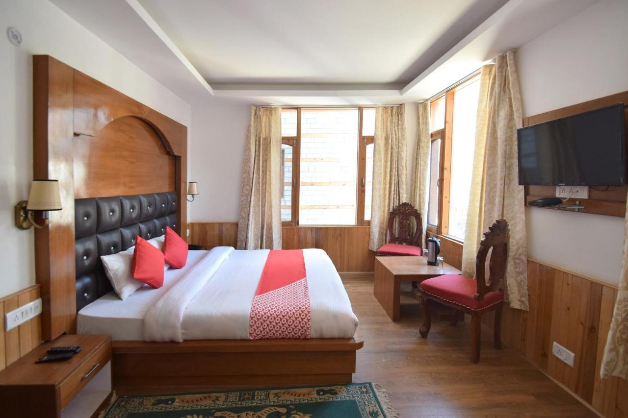Oyo 10255 Hotel Red Apple Manāli Esterno foto